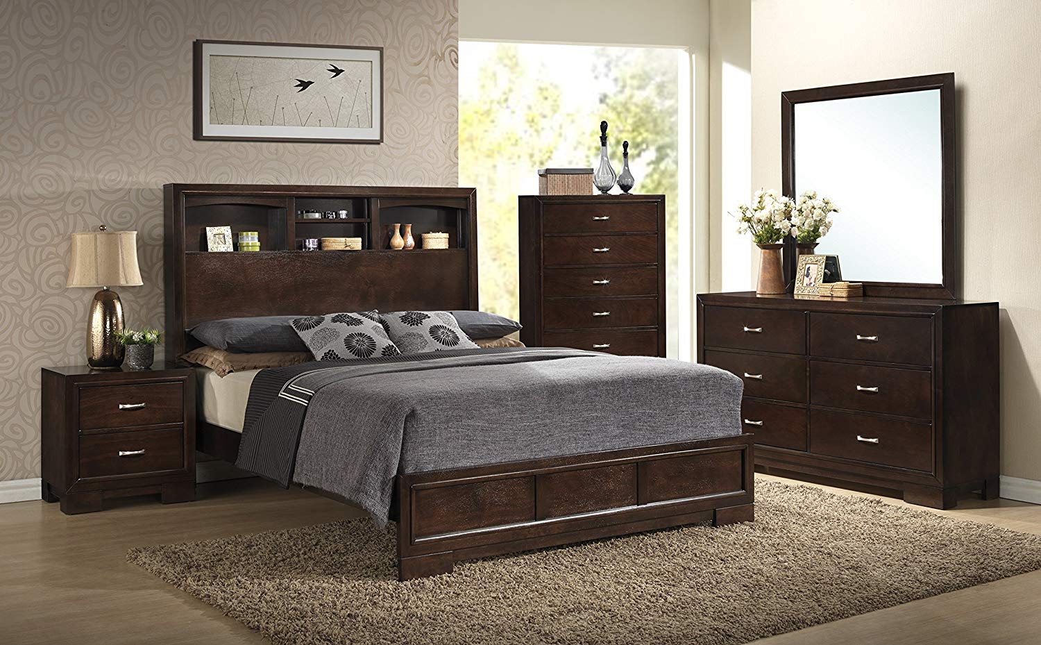 Queen Size 5 Piece Bedroom Set by Roundhill Furniture
